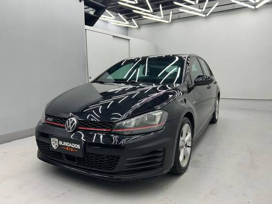 VOLKSWAGEN GOLF 2.0 TSI GTI 16V TURBO GASOLINA 4P AUTOMÁTICO VOLKSWAGEN GOLF 2.0 TSI GTI 16V TURBO GASOLINA 4P AUTOMÁTICO